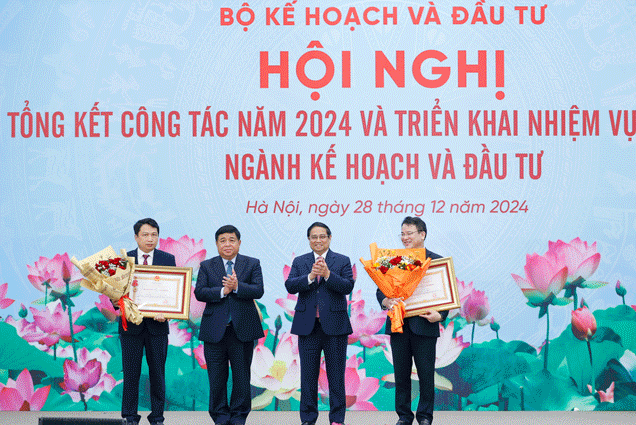 Podcast: Bản tin ngày 30-12