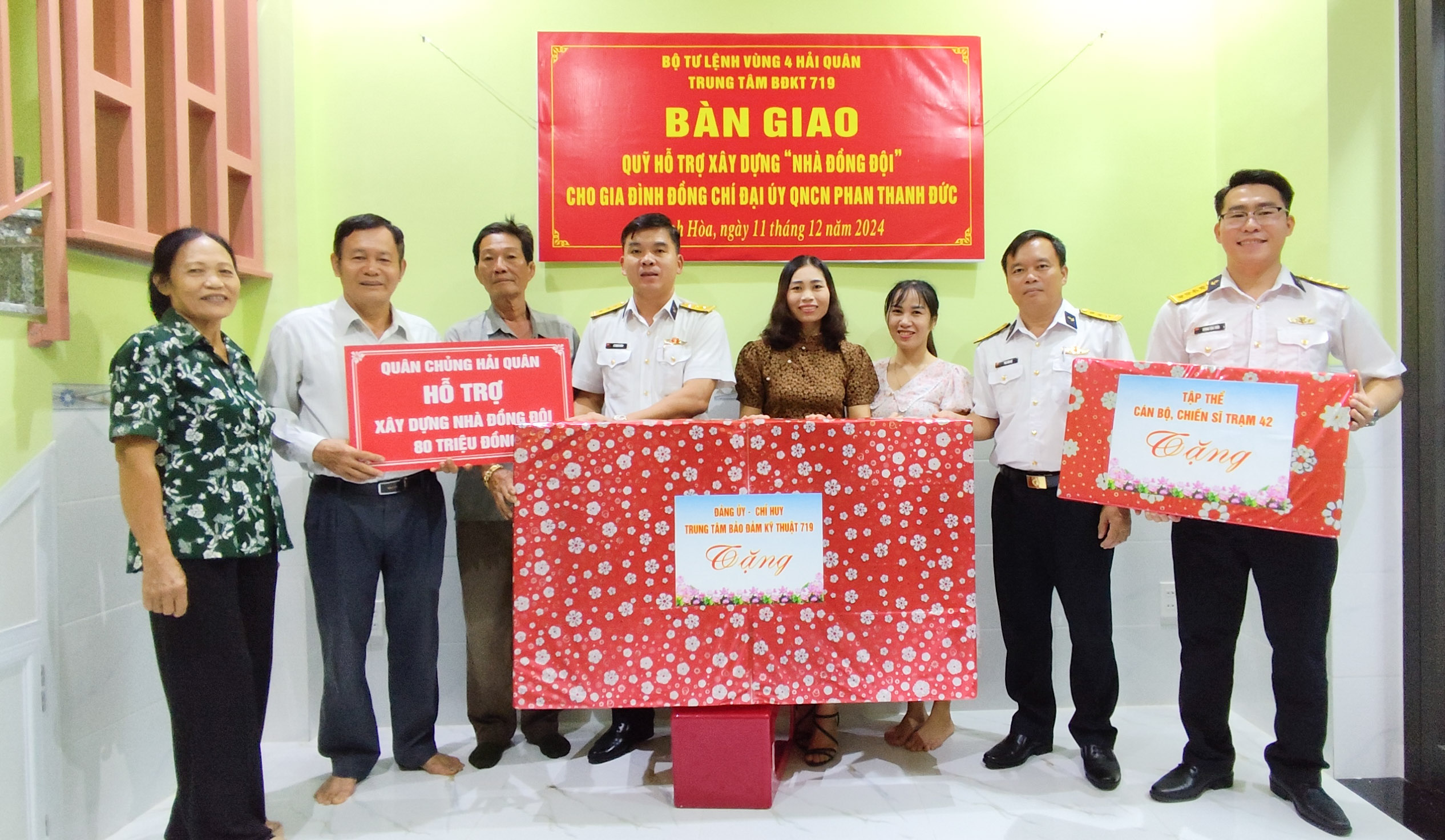 Trung tâm Bảo đảm Kỹ thuật 719 trao quỹ hỗ trợ xây dựng “Nhà đồng đội”