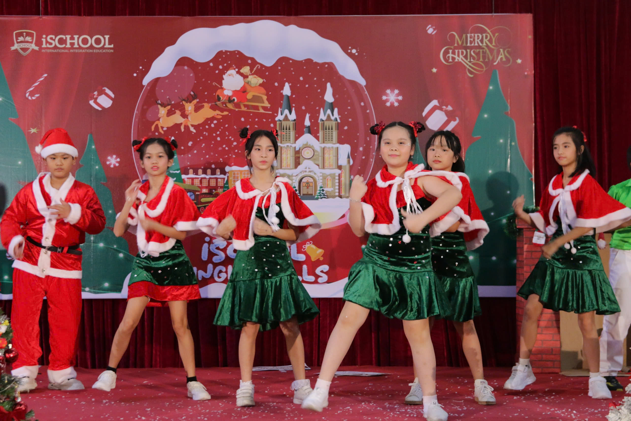 Trường iSchool Nha Trang tổ chức ngoại khóa chào đón Giáng sinh