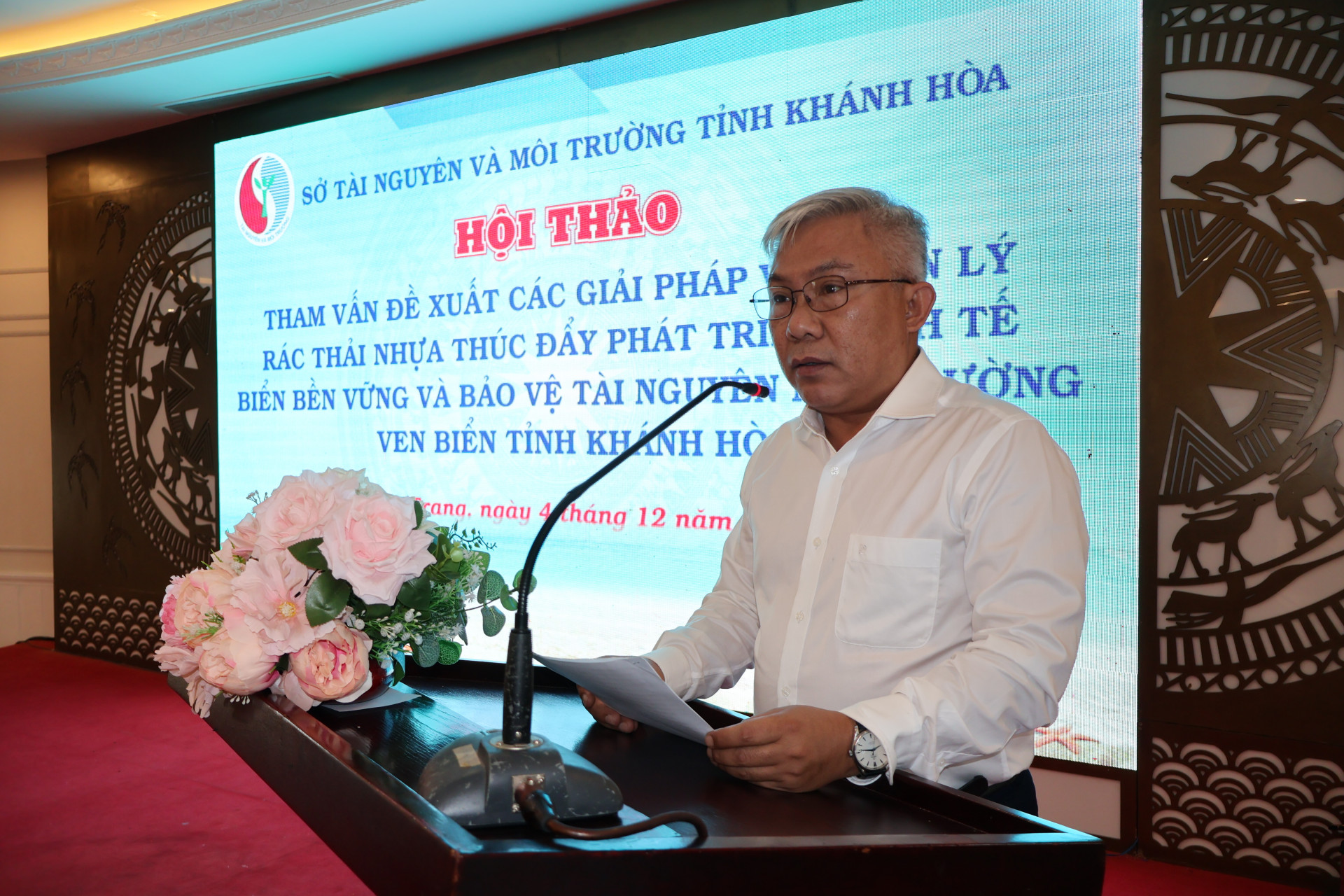 Ông Nguyễn Minh Thư - Phó Giám đốc Sở TN-MT phát biểu tại Hội thảo.