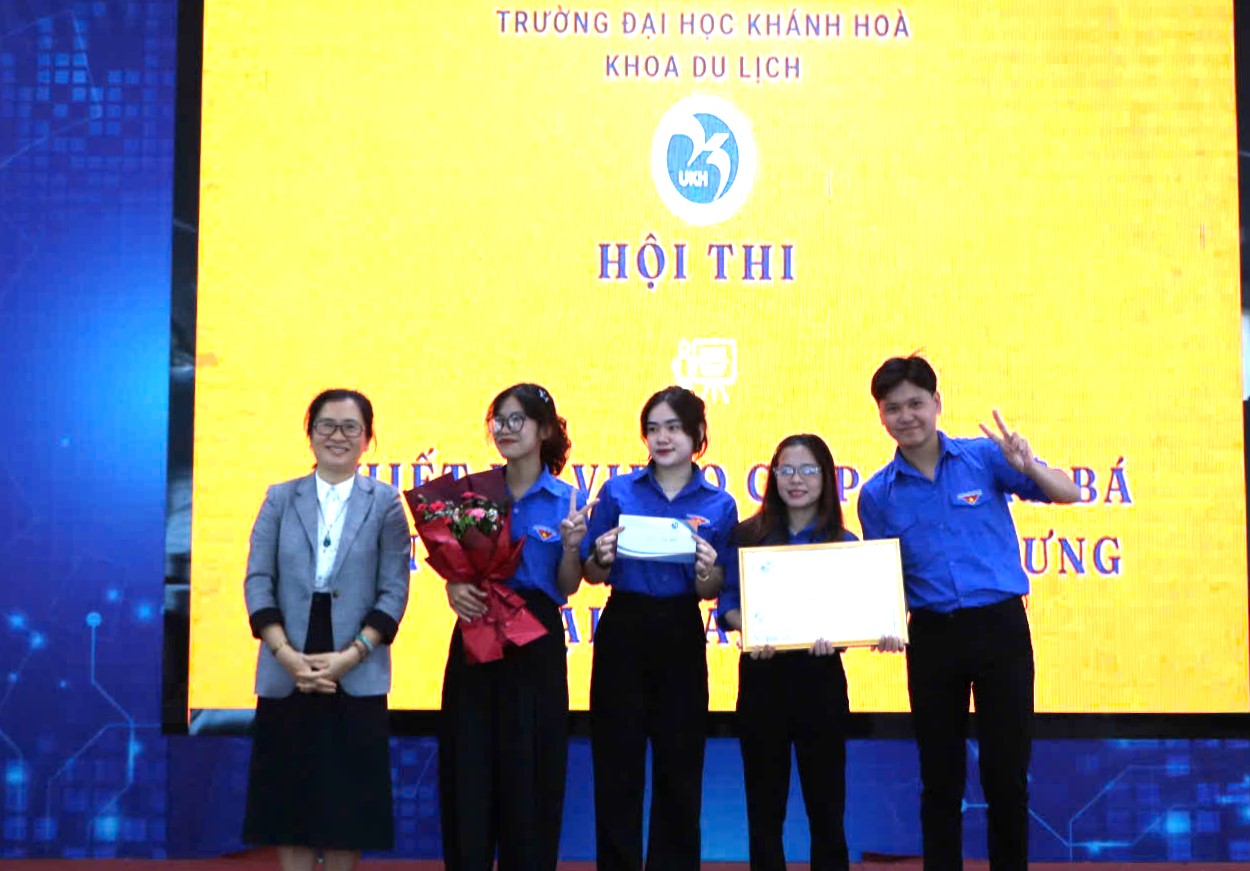 Khoa Du lịch Trường Đại học Khánh Hòa: Chung kết hội thi thiết kế video clip quảng bá sản phẩm, dịch vụ