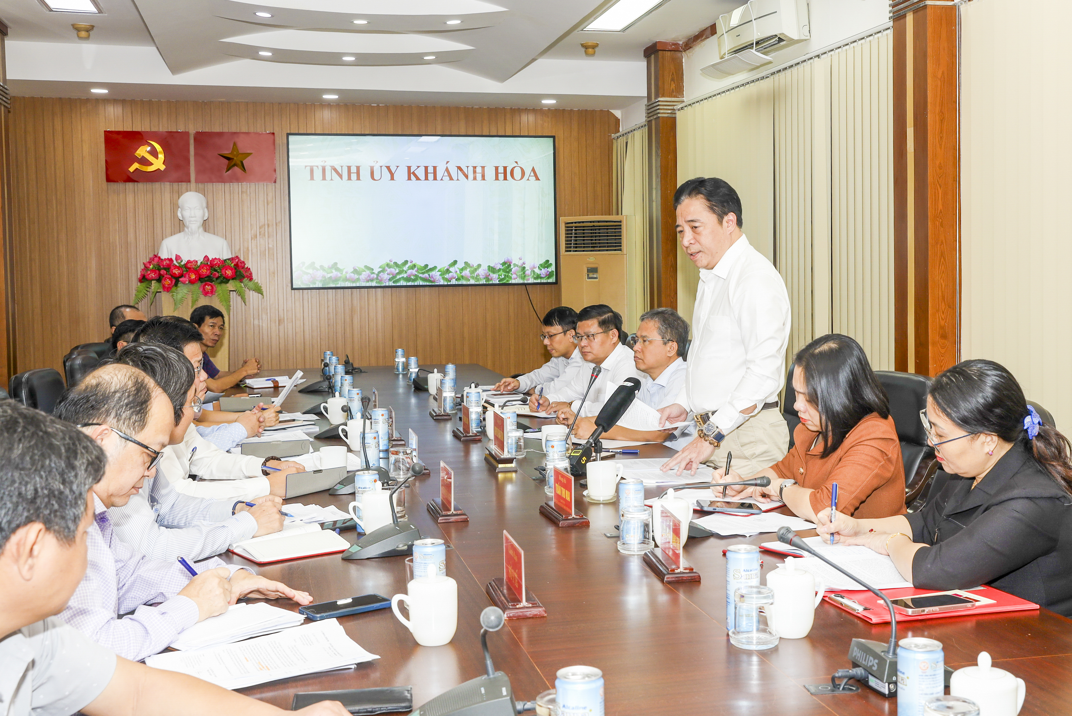 Đẩy nhanh tiến độ các dự án trọng điểm 