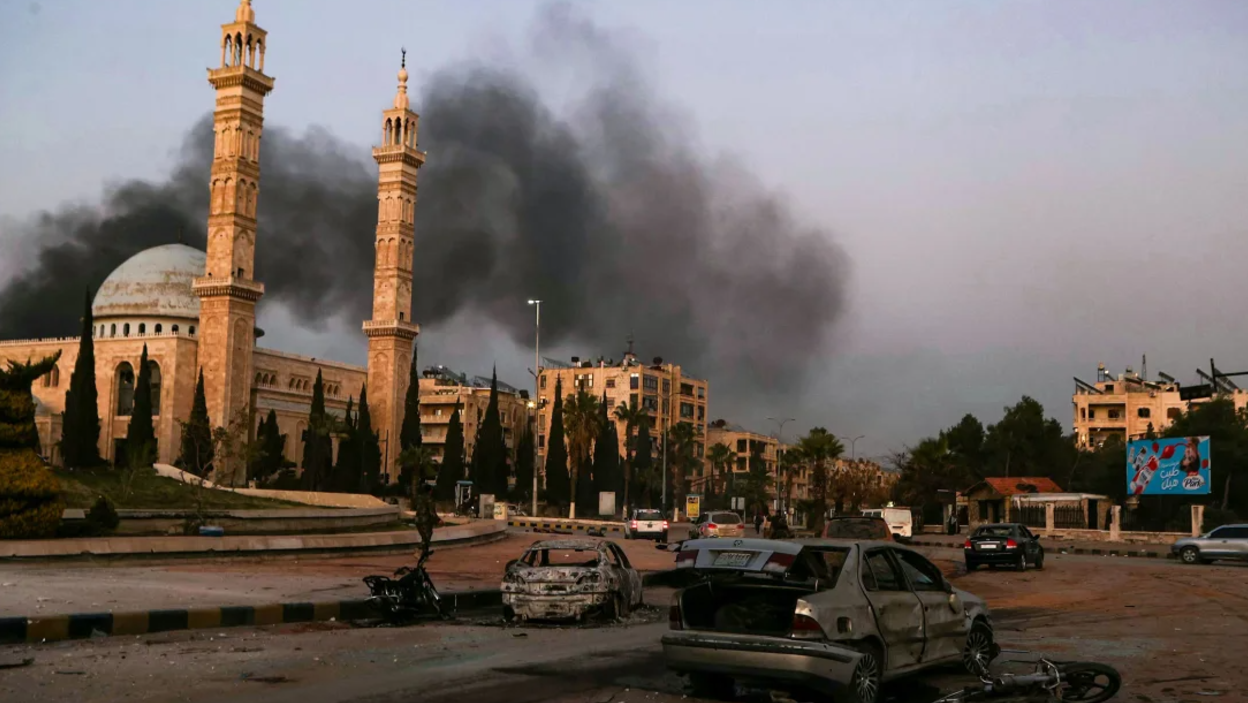 Máy bay Nga và Syria tăng cường không kích phiến quân