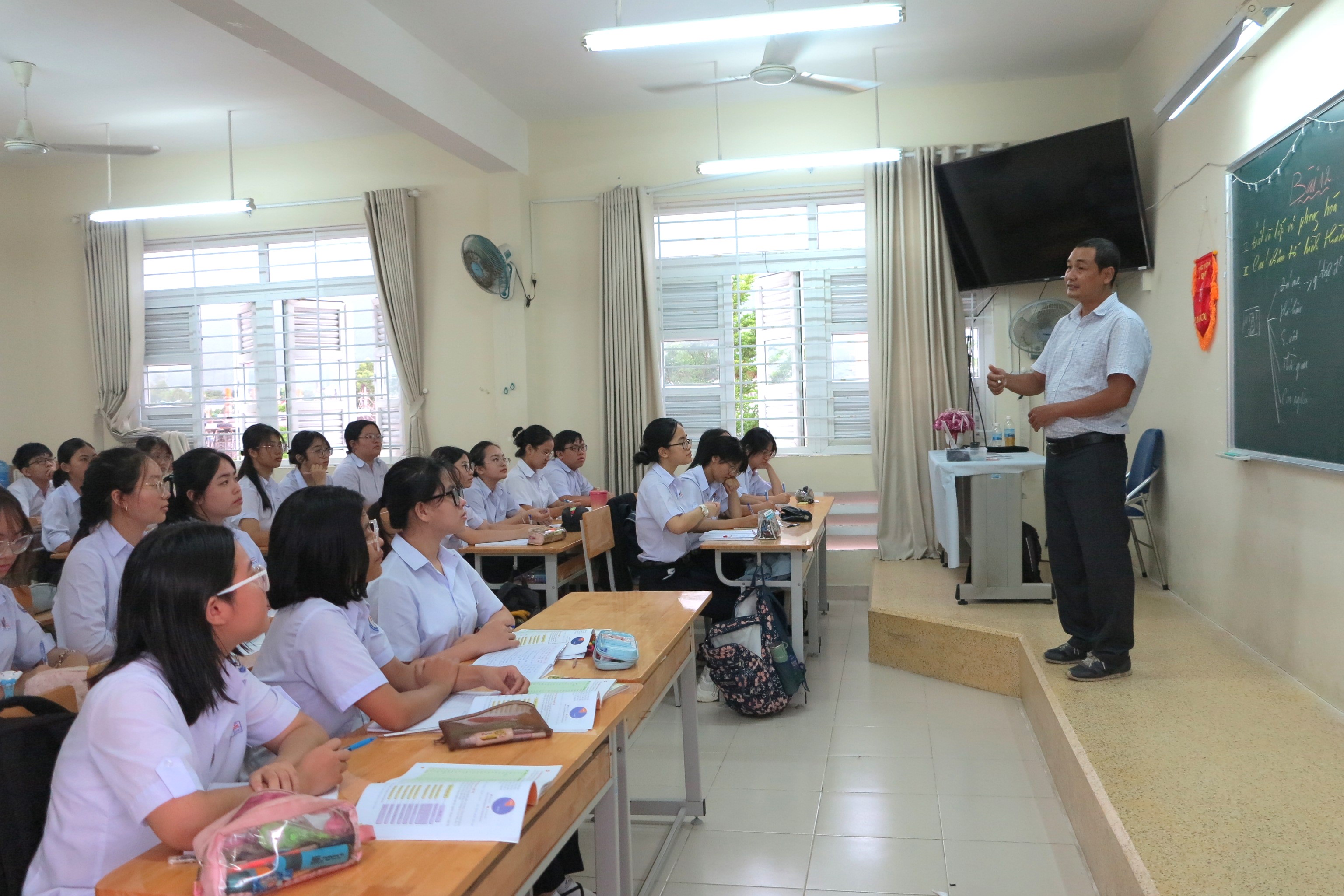 Một thầy giáo tích cực đổi mới trong dạy học