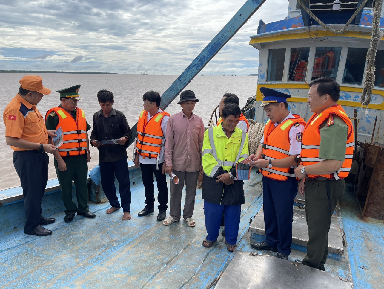 Bộ Tư lệnh Vùng Cảnh sát biển 3: Thực hiện tốt công tác phổ biến, giáo dục pháp luật