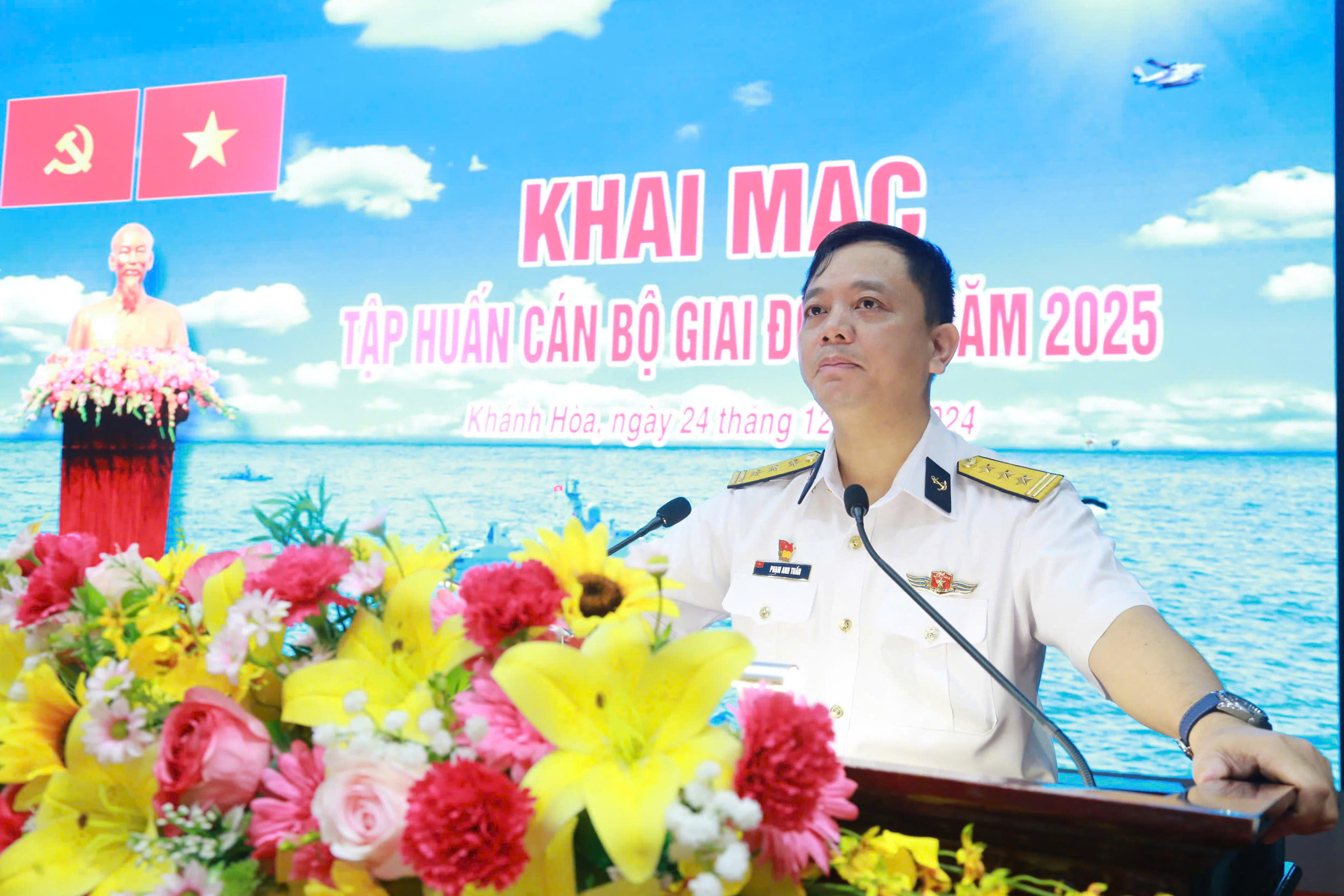 Vùng 4 Hải quân tập huấn cán bộ giai đoạn 1 năm 2025