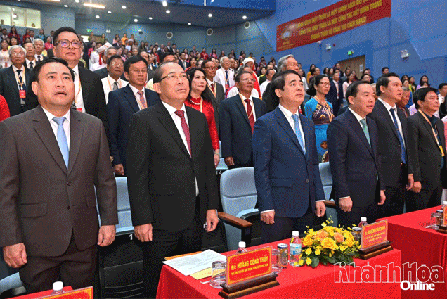 Podcast: Bản tin ngày 5-12