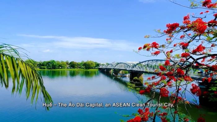 [Video] Huế: Kinh đô xưa – Vận hội mới