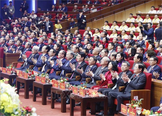 L&atilde;nh đạo Đảng, Nh&agrave; nước tham dự Đại hội Thi đua y&ecirc;u nước to&agrave;n quốc lần thứ XI. Ảnh: TTXVN