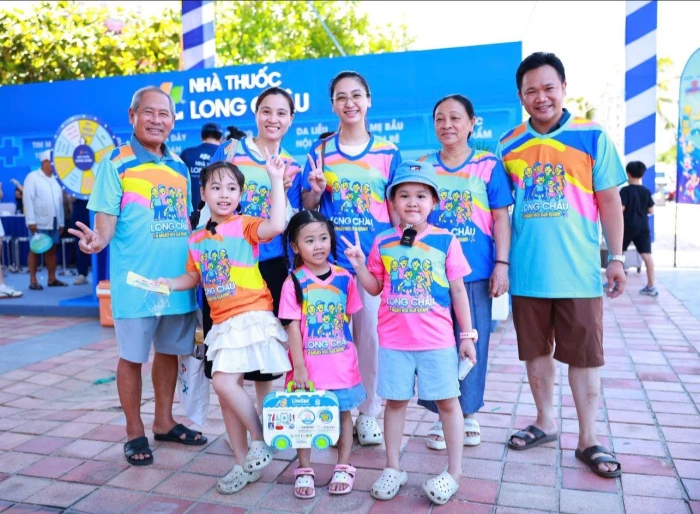 Ngày hội gia đình Long Châu tại Nha Trang khám sức khỏe miễn phí