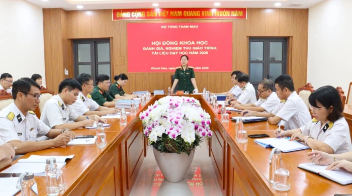 Bộ Tổng Tham mưu nghiệm thu kết quả biên soạn giáo trình, tài liệu dạy học năm 2025