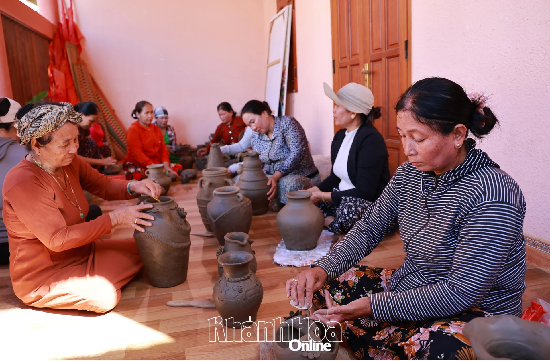 Artisans making fine art pottery
