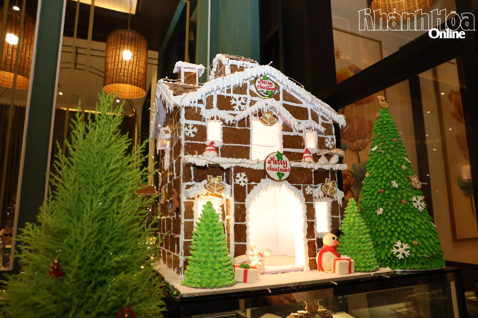 Ngôi nhà bánh gừng nhỏ xinh 