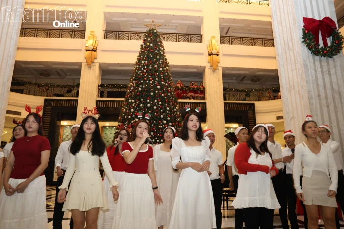 Rực rỡ sắc màu Giáng sinh  