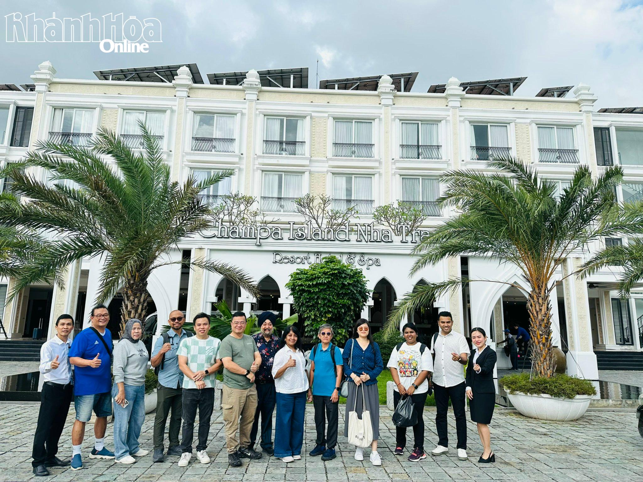 Malaysian famtrip delegation at Champa Island Nha Trang