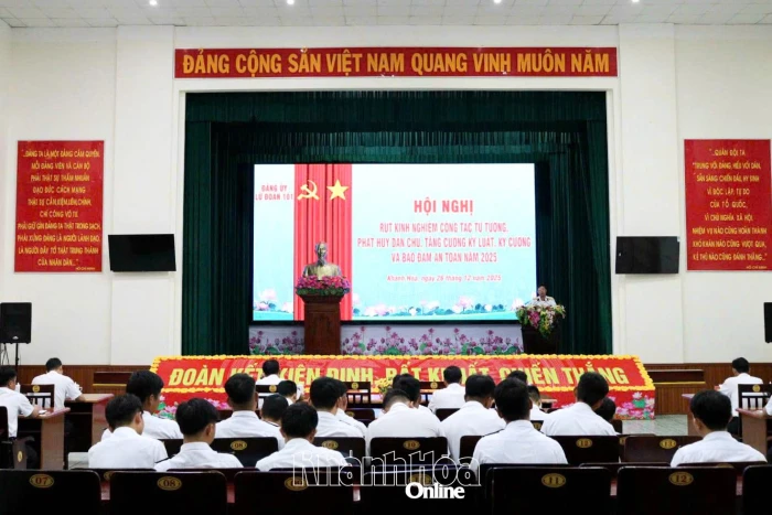 Lữ đoàn 101 tổ chức hội nghị rút kinh nghiệm về công tác quản lý tư tưởng