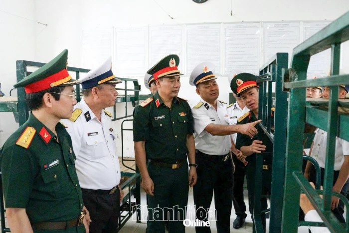 Tổng cục Hậu cần kỹ thuật khảo sát, nắm tình hình tại Lữ đoàn 101