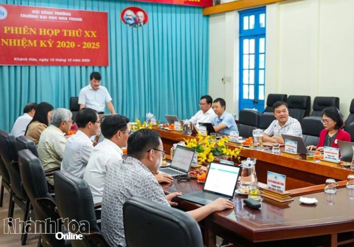 Kết thúc hoạt động hội đồng trường trong các cơ sở giáo dục công lập