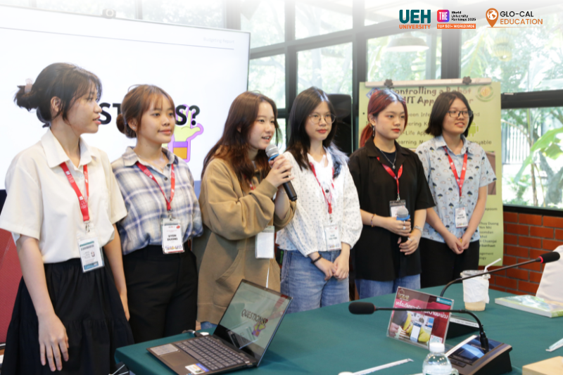 Các hoạt động giao lưu, chia sẻ tri thức trong Study Tour. Nguồn: Ban Truyền thông và Phát triển đối tác (2025).