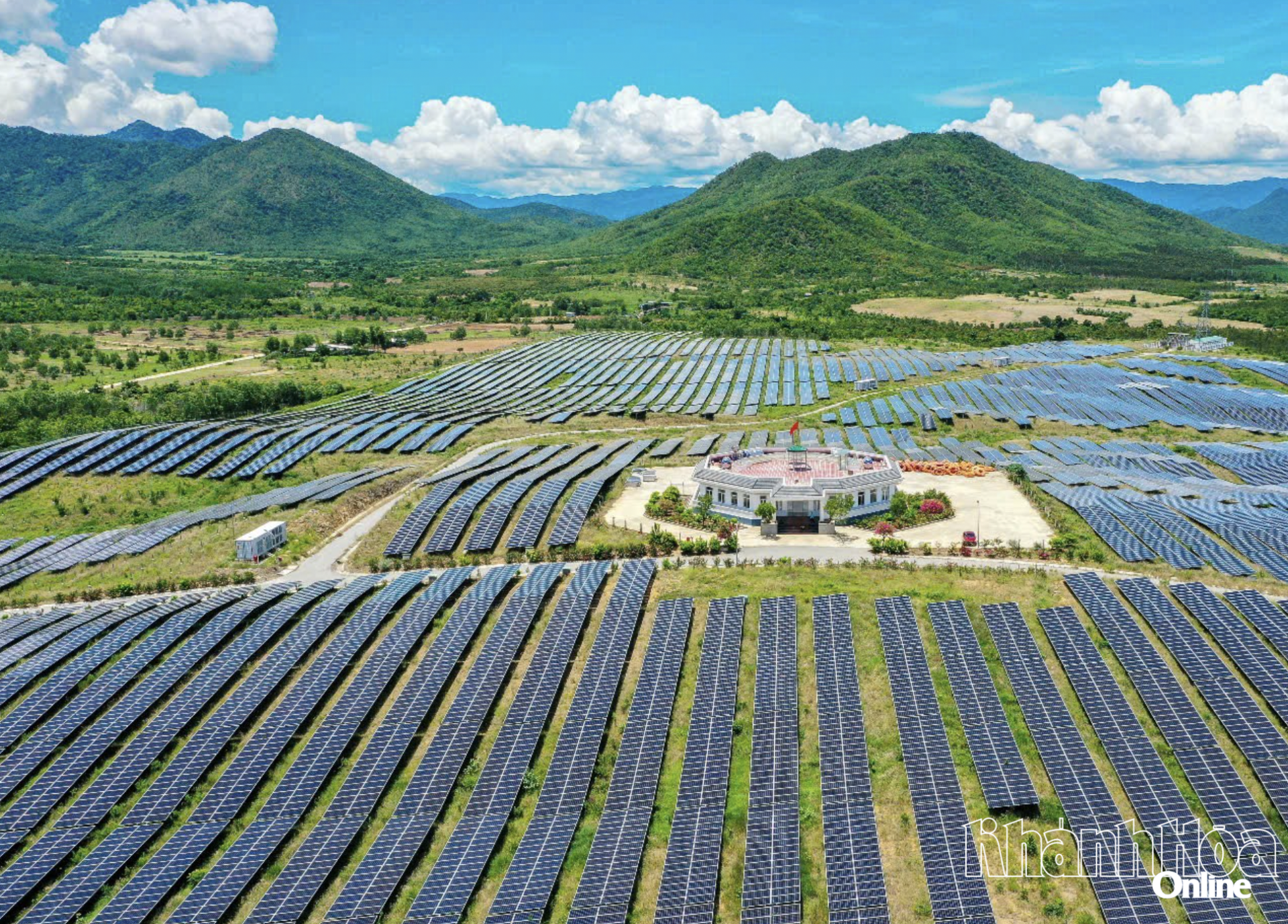 Nhà máy điện mặt trời Phước Minh.