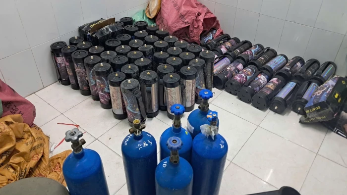 [VIDEO] Công an Khánh Hòa đồng loạt kiểm tra, phát hiện nhiều điểm mua bán khí cười trái phép