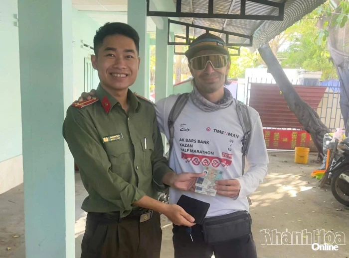 Hành động đẹp của một du khách Nga