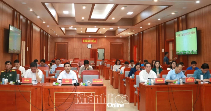 Ban Thường vụ Tỉnh ủy làm việc với Ủy ban MTTQ Việt Nam tỉnh và các tổ chức chính trị - xã hội