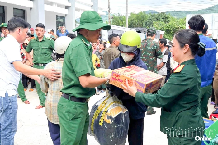 TP. Hồ Chí Minh: Tiếp tục hỗ trợ Khánh Hòa khắc phục sau lũ