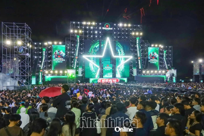 Podcast: Bản tin ngày 31-12