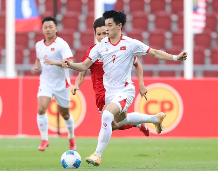 Đình Bắc ghi cú đúp, U22 Việt Nam thắng U22 Lào trận ra quân bóng đá nam SEA Games 33