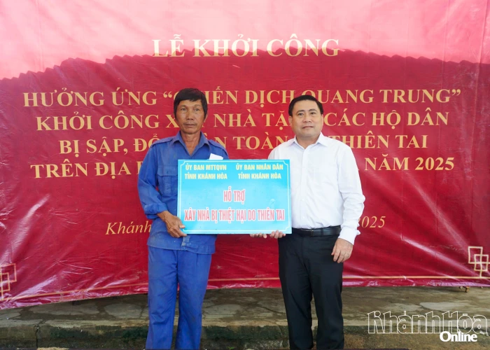 Khởi công xây dựng nhà ở cho người dân bị thiệt hại do mưa lũ ở xã Phước Hậu