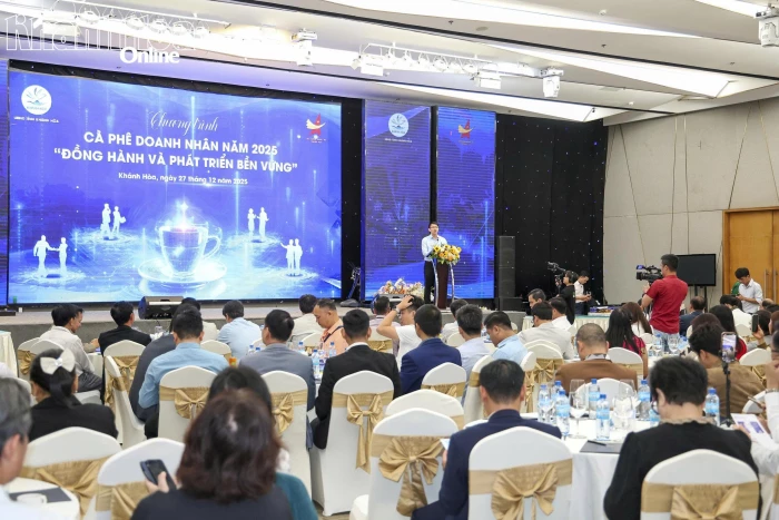 Hơn 200 doanh nghiệp, doanh nhân tham dự chương trình Cà phê doanh nhân năm 2025