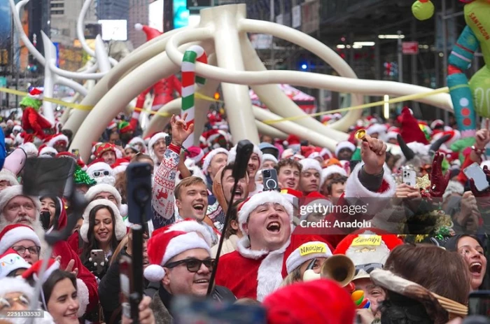 Thế giới rộn ràng chờ đón Giáng sinh 2025