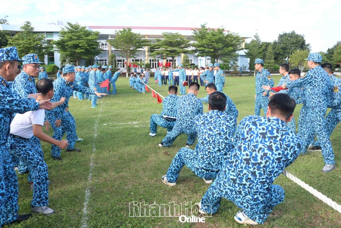 Lữ đoàn 189 Hải quân tổ chức nhiều hoạt động nhân kỷ niệm 81 năm Ngày thành lập Quân đội nhân dân Việt Nam