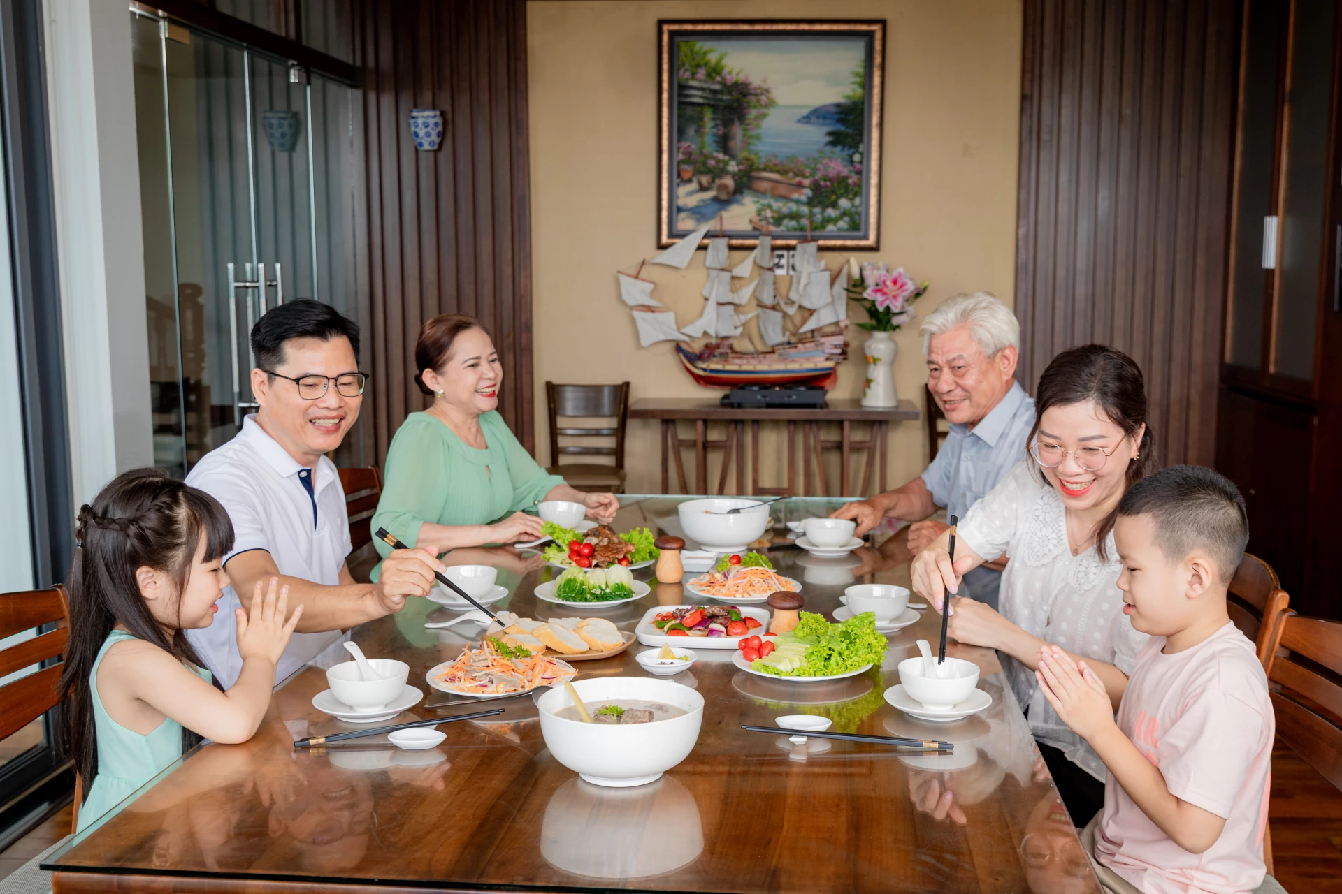 Thịt đà điểu VietOstrich là lựa chọn tối ưu cho cả gia đình. 