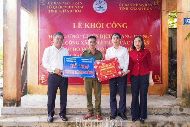 Podcast: Bản tin ngày 4-12