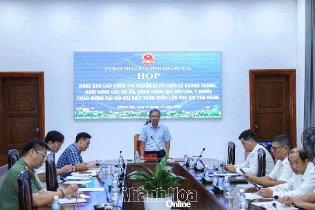 Podcast: Bản tin ngày 11-12