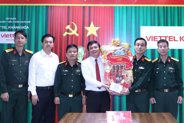 Podcast: Bản tin ngày 16-12