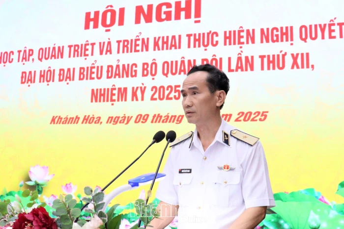 Học viện Hải quân học tập, quán triệt, triển khai Nghị quyết Đại hội đại biểu Đảng bộ Quân đội lần thứ XII