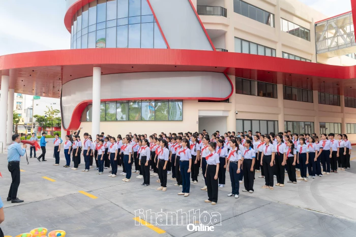 Sôi nổi chương trình tập huấn và Hội thi chỉ huy đội giỏi tỉnh