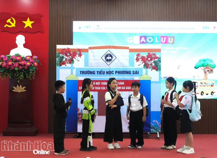 100 học sinh thi tìm hiểu kỹ năng tham gia giao thông an toàn