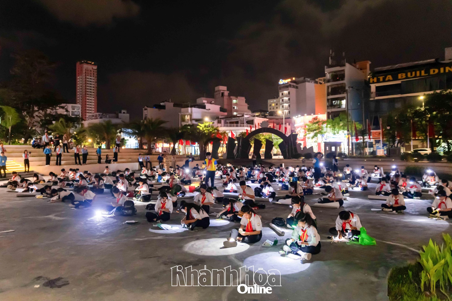 Thi tài các kỹ năng công tác đội.