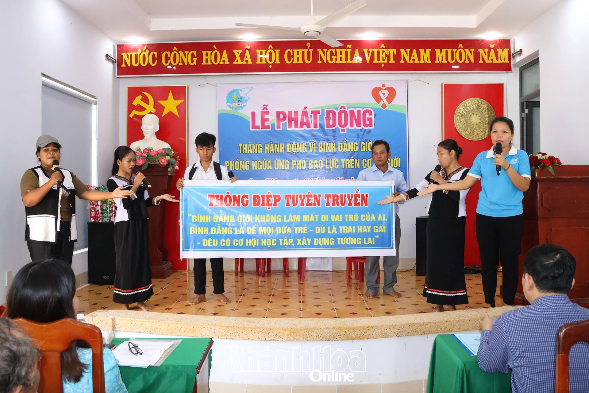 Một hoạt cảnh tuyên truyền trong buổi lễ phát động Tháng hành động vì bình đẳng giới năm 2025.