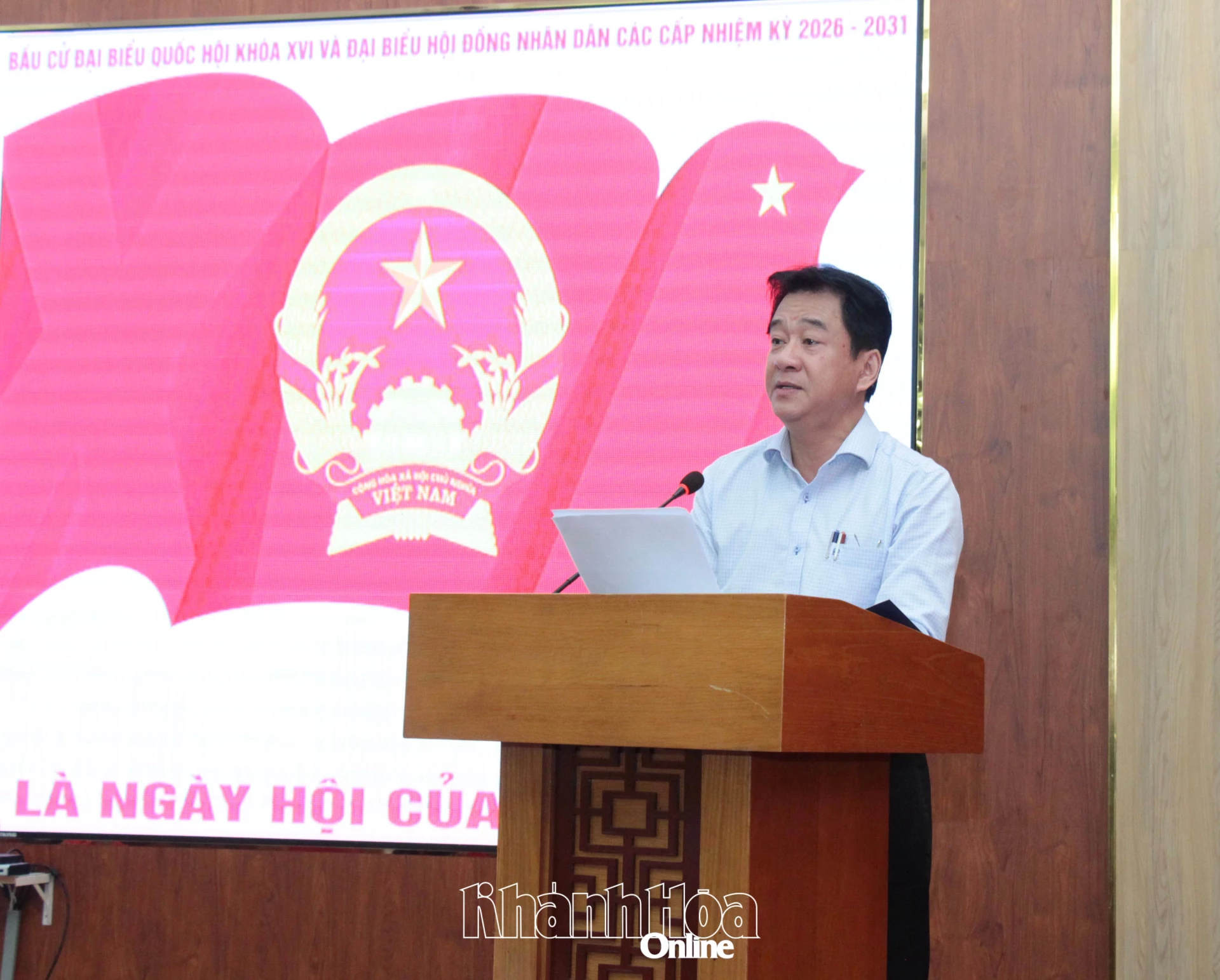 Đồng chí Nguyễn Long Biên - Ủy viên Ban Thường vụ Tỉnh ủy, Phó Chủ tịch Thường trực UBND tỉnh, Phó Chủ tịch Thường trực UBBC tỉnh triển khai, quán triệt Chỉ thị số 05 của Chủ tịch UBND tỉnh về tổ chức cuộc bầu cử đại biểu Quốc hội khóa XVI và đại biểu HĐND các cấp nhiệm kỳ 2026-2031