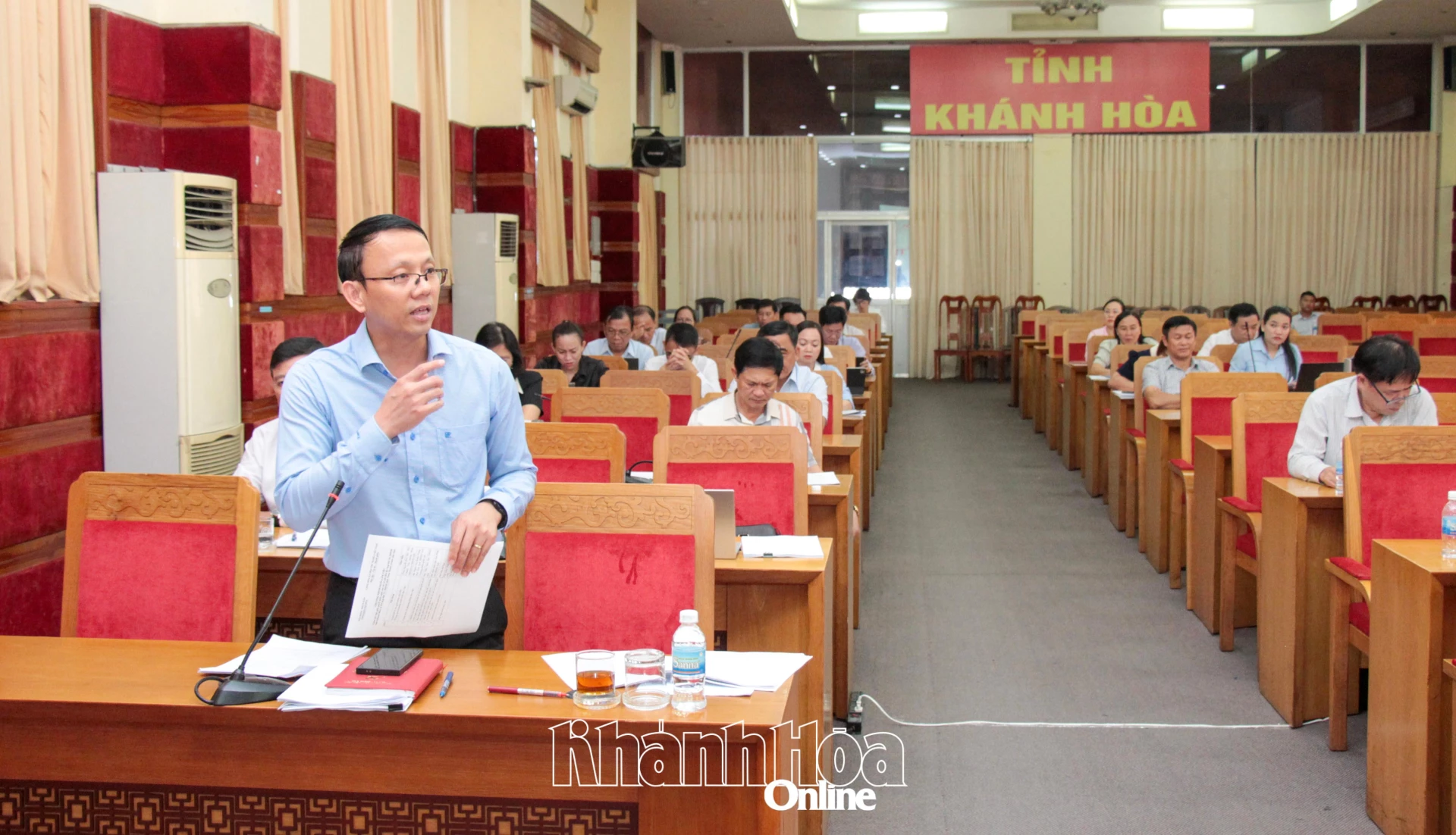 Đồng chí Nguyễn Thanh Hà phát biểu làm rõ một số nội dung đoàn giám sát nêu ra