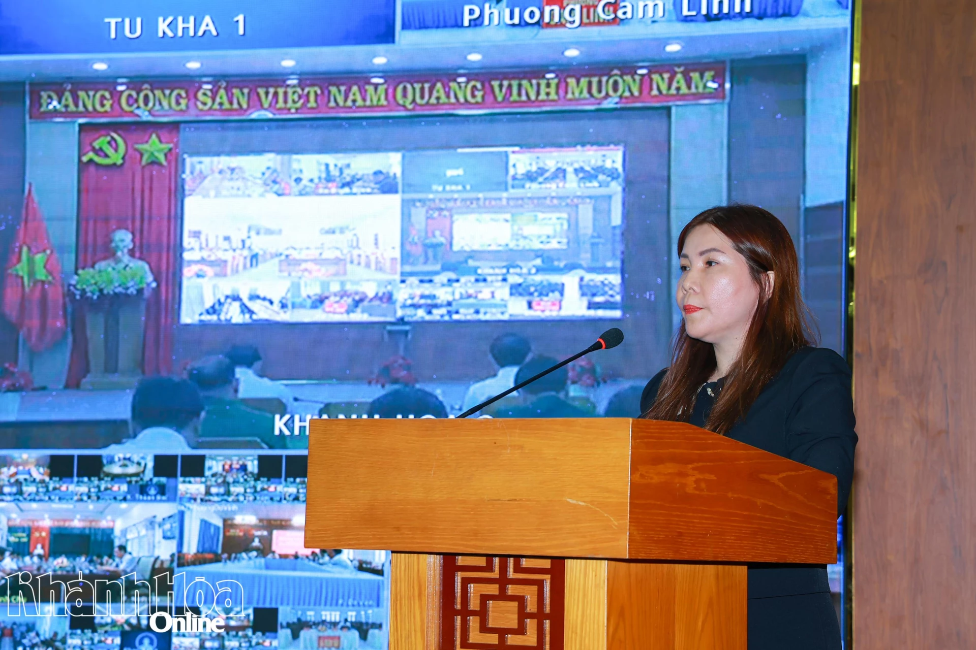 Lãnh đạo Ủy ban MTTQ Việt Nam tỉnh trình bày tham luận.