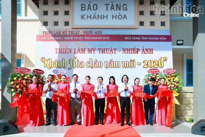 Khai mạc triển lãm mỹ thuật - nhiếp ảnh “Khánh Hòa chào năm mới 2026"