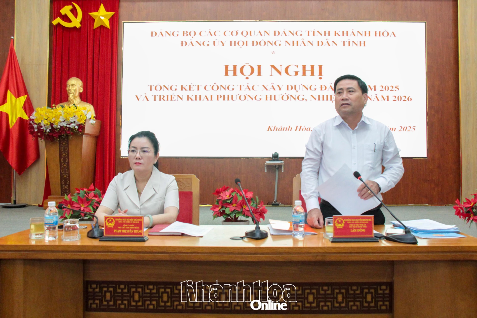 Đồng chí Lâm Đông phát biểu tại hội nghị