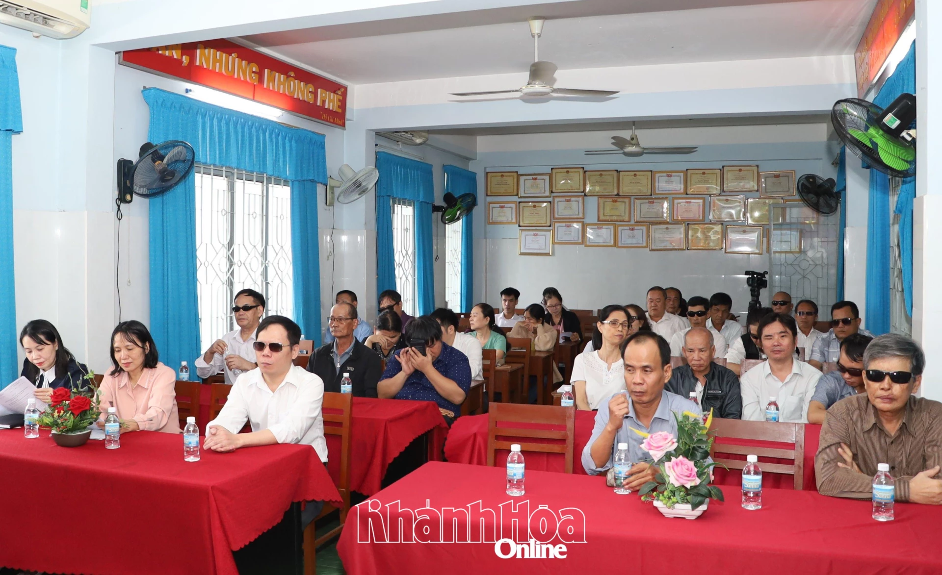 Quang cảnh tại hội nghị.