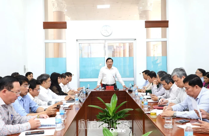 Tập trung xử lý dứt điểm những tồn tại để sớm tháo gỡ "thẻ vàng"